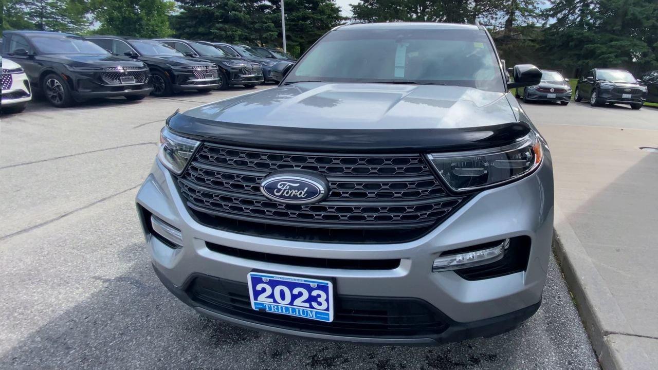 2023 Ford Explorer XLT Photo