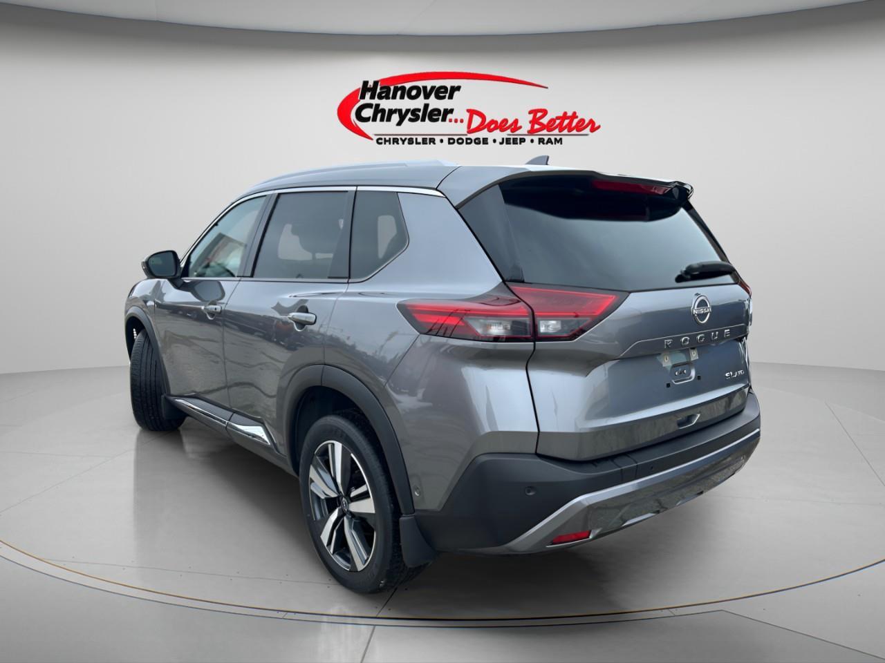 2023 Nissan Rogue AWD SL Photo