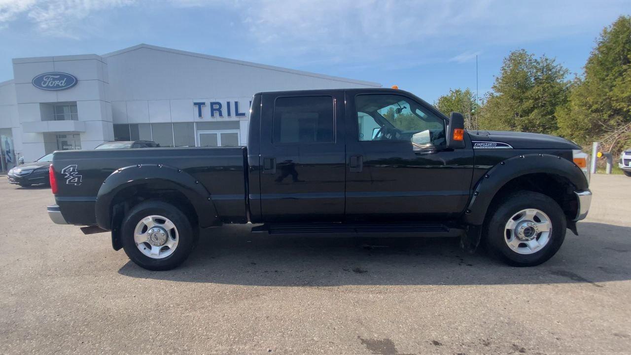 2012 Ford SUPER DUTY F-250 SRW XLT Photo