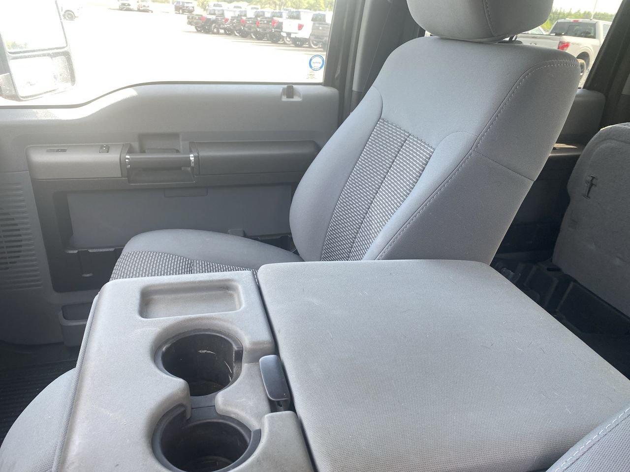 2012 Ford SUPER DUTY F-250 SRW XLT Photo