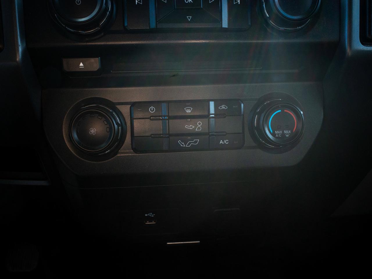 2018 Ford F-150 - Back-Up Camera   Tow Hooks Photo