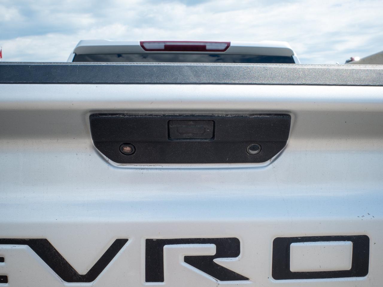 2022 Chevrolet Silverado 1500 LTD LT Trail Boss - Driver Adjustable Lumbar   WiFi Ho Photo