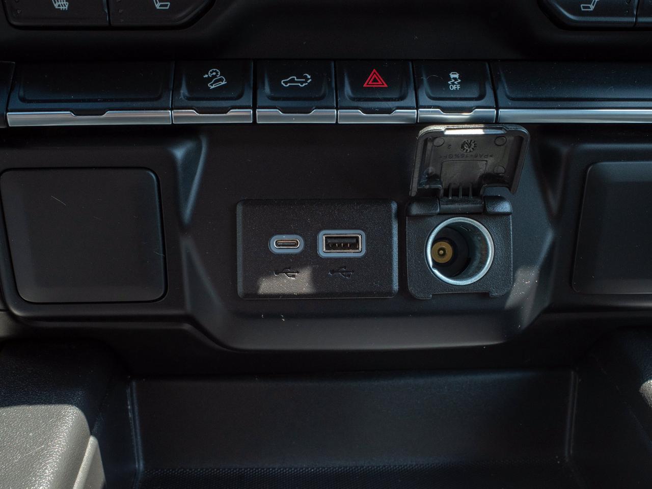 2022 Chevrolet Silverado 1500 LTD LT Trail Boss - Driver Adjustable Lumbar   WiFi Ho Photo