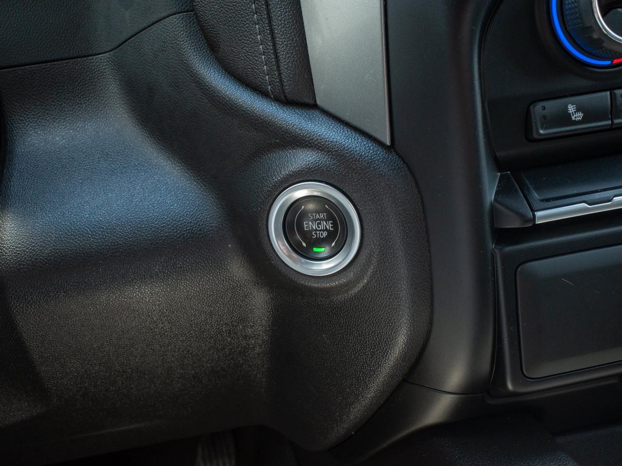 2022 Chevrolet Silverado 1500 LTD LT Trail Boss - Driver Adjustable Lumbar   WiFi Ho Photo