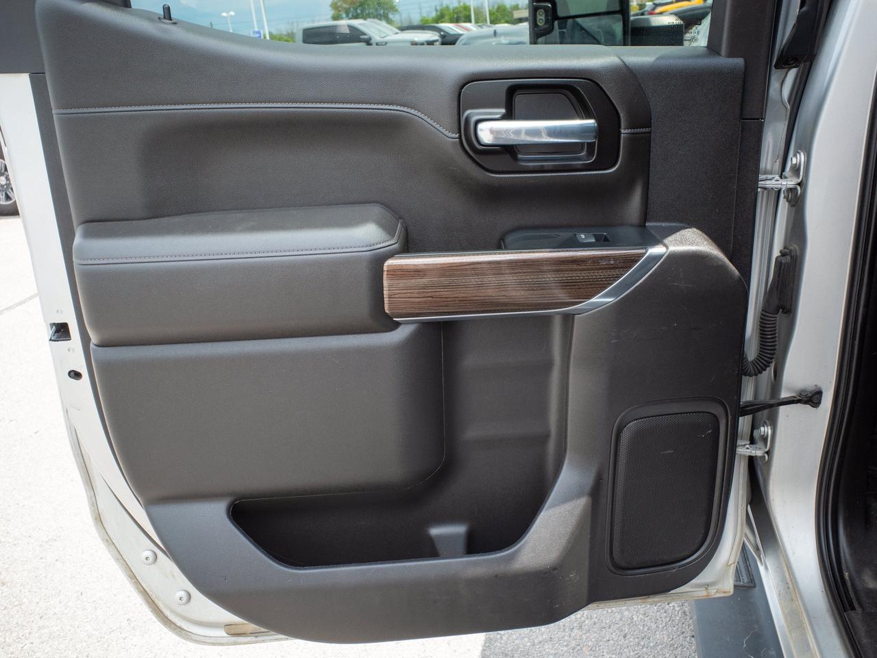 2022 Chevrolet Silverado 1500 LTD LT Trail Boss - Driver Adjustable Lumbar   WiFi Ho Photo