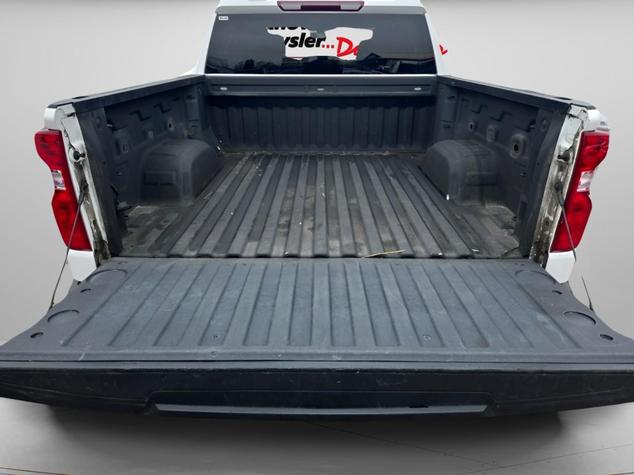 2022 Chevrolet Silverado 1500 LTD Crew Cab Short Box 4-Wheel Drive LT Photo