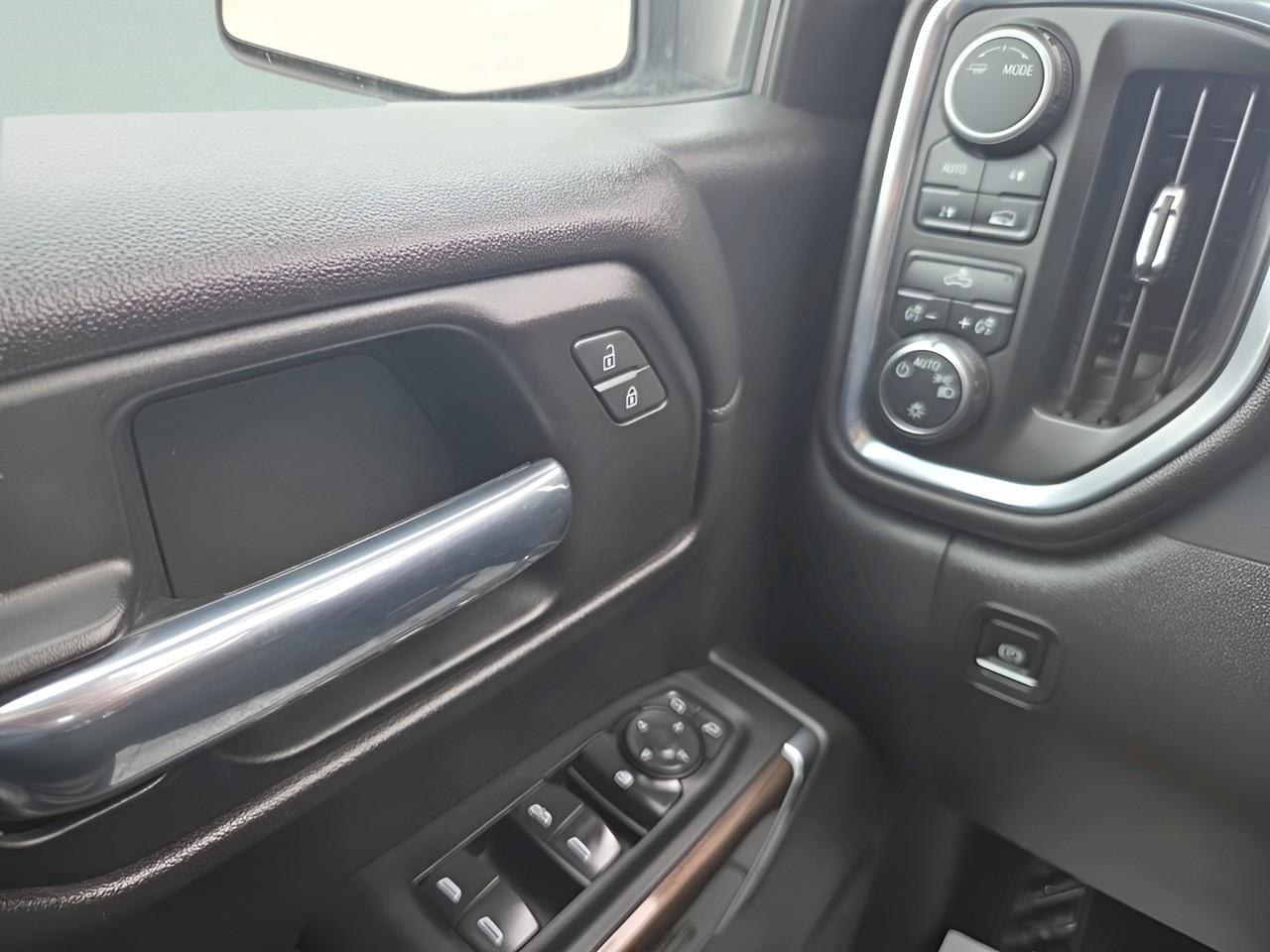 2022 Chevrolet Silverado 1500 LTD Crew Cab Short Box 4-Wheel Drive LT Photo