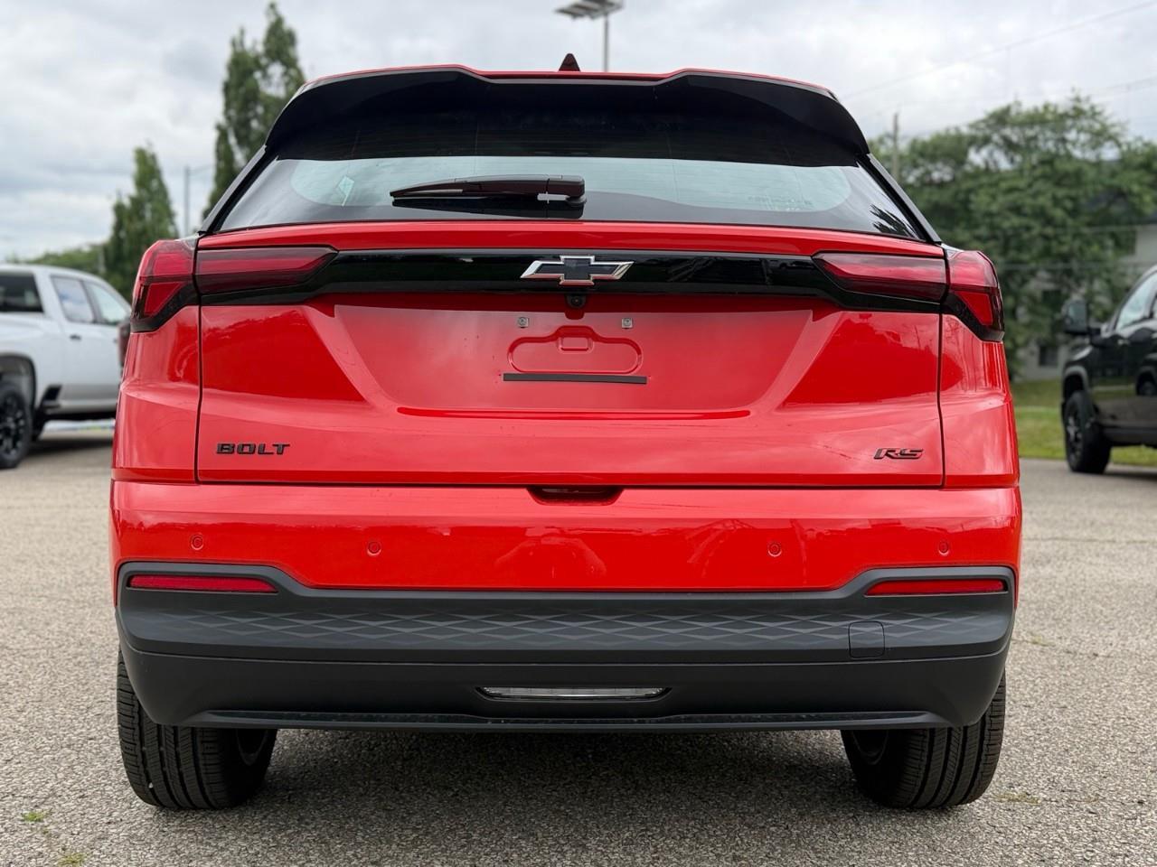 2027 Chevrolet Bolt RS 4dr Photo