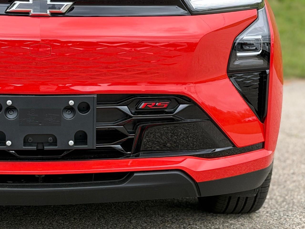 2027 Chevrolet Bolt RS 4dr Photo
