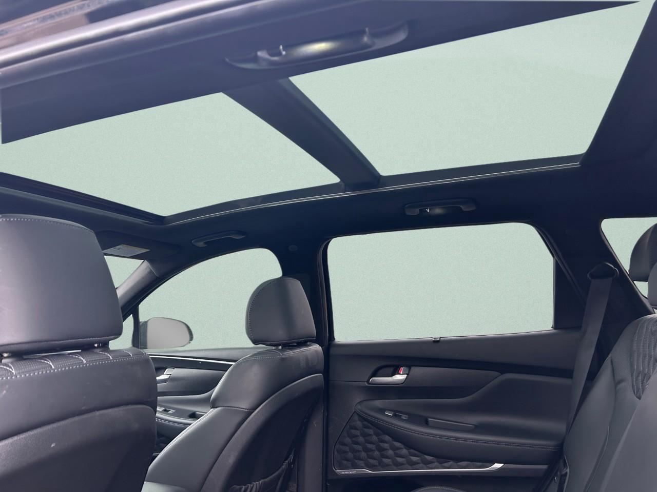 2022 Hyundai Santa Fe ULTIMATE CALLIGRAPHY AWD Photo