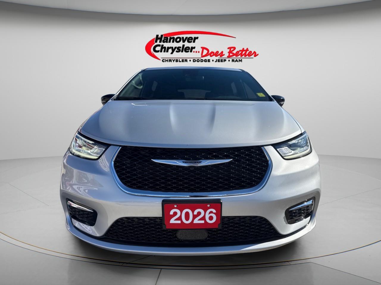 2026 Chrysler Pacifica Select FWD Photo