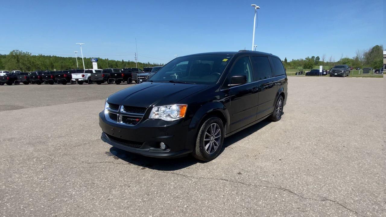 2017 Dodge Grand Caravan SXT Premium Plus Photo