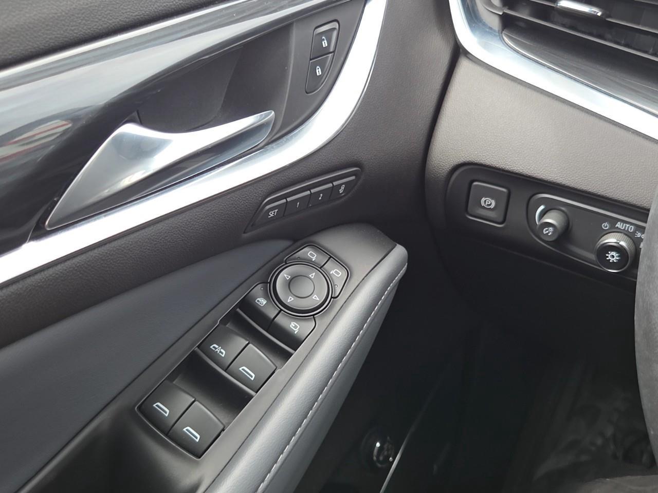 2021 Buick Enclave Premium AWD Photo