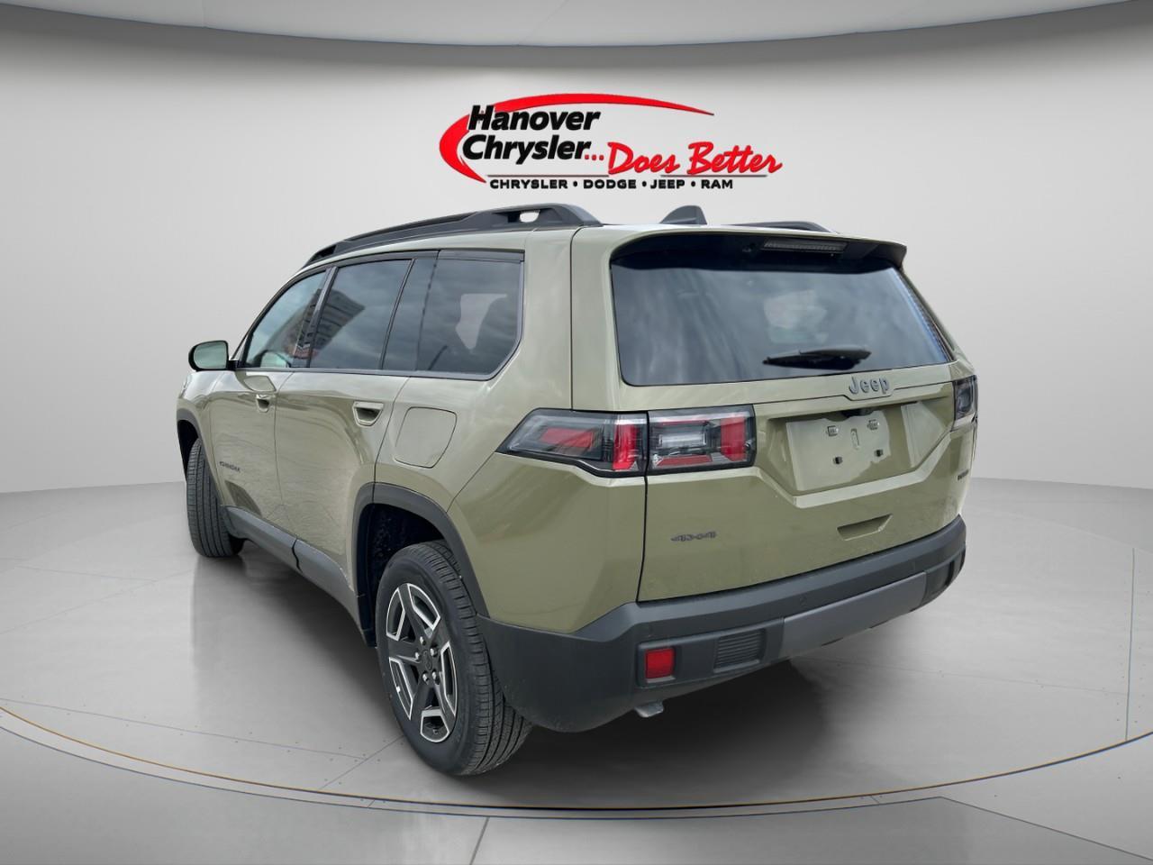 2026 Jeep Cherokee LAREDO 4x4 Photo