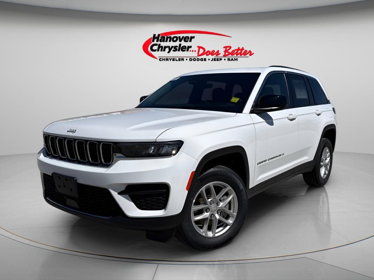 2026 Jeep Grand Cherokee Laredo X 4x4 Photo