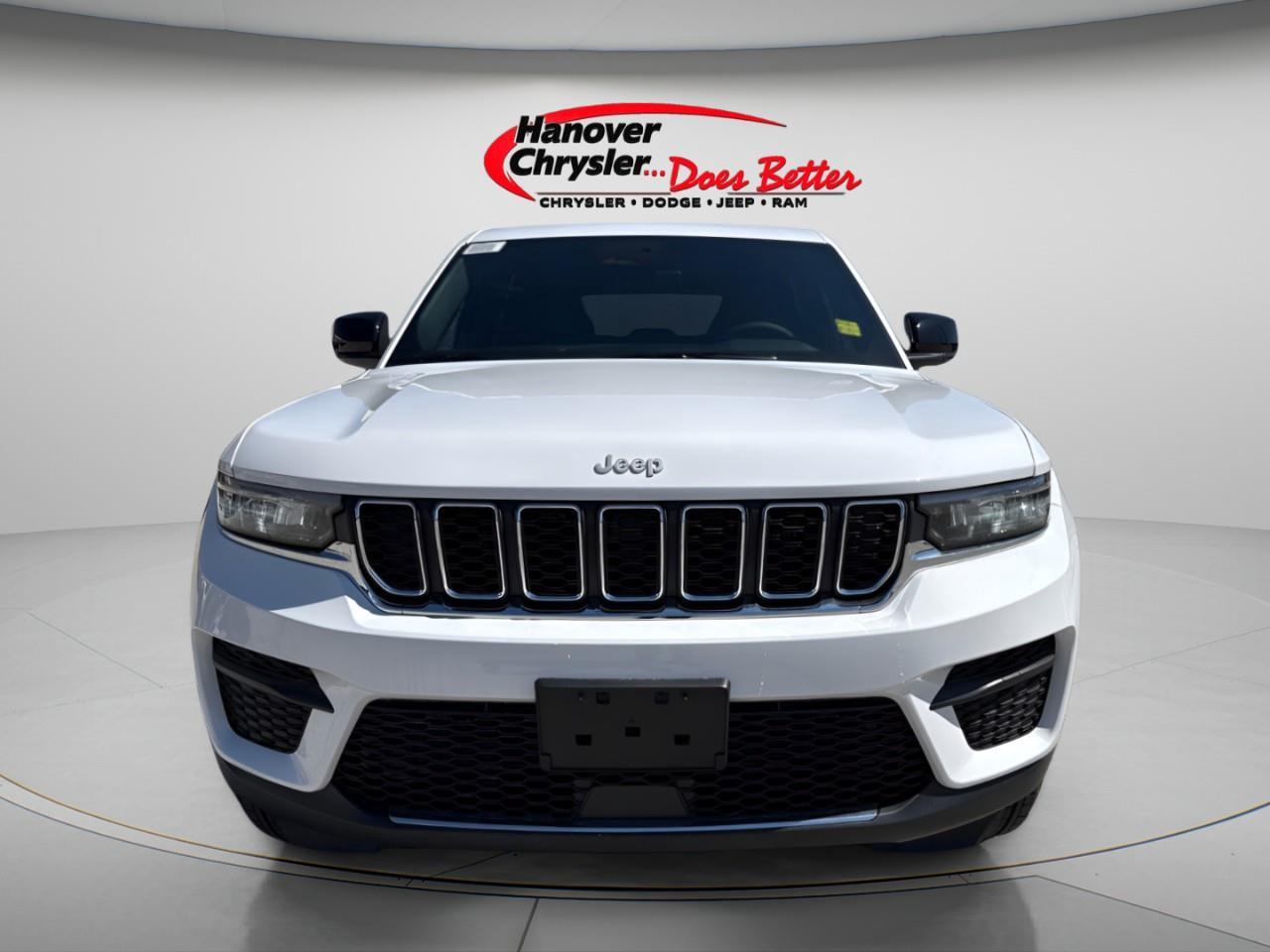 2026 Jeep Grand Cherokee Laredo X 4x4 Photo
