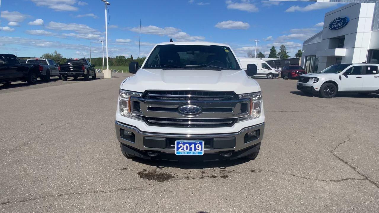 2019 Ford F-150 XLT Photo2