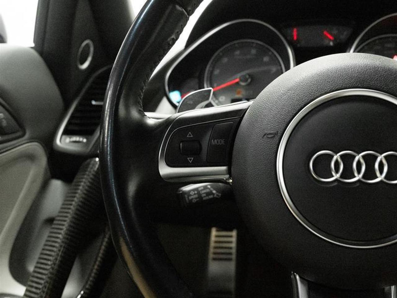 2014 Audi R8 4.2 (S tronic) 2dr All-Wheel Drive quattro Spyder Photo