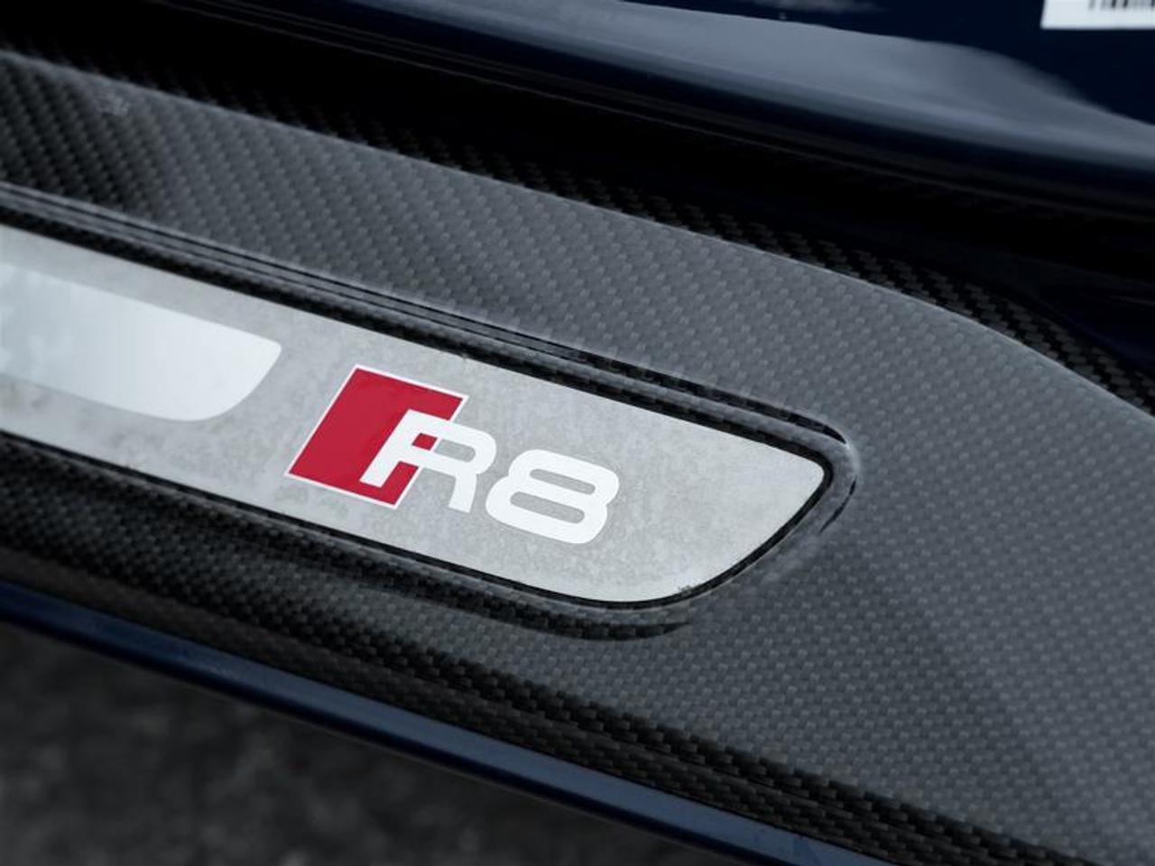 2014 Audi R8 4.2 (S tronic) 2dr All-Wheel Drive quattro Spyder Photo