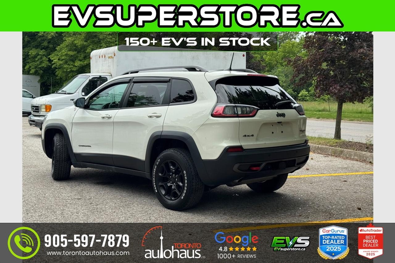 2019 Jeep Cherokee Trailhawk/Elite/No Accidents/One Owner Photo3