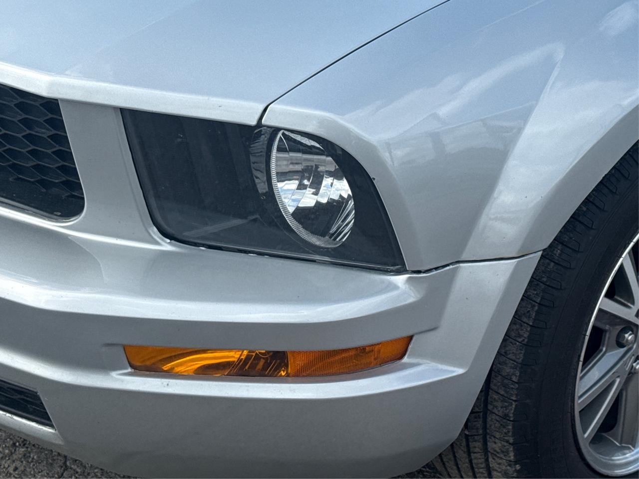 2008 Ford Mustang Conv CERTIFIED CLEAN CAR WE FINANCE ALL CREDIT Photo