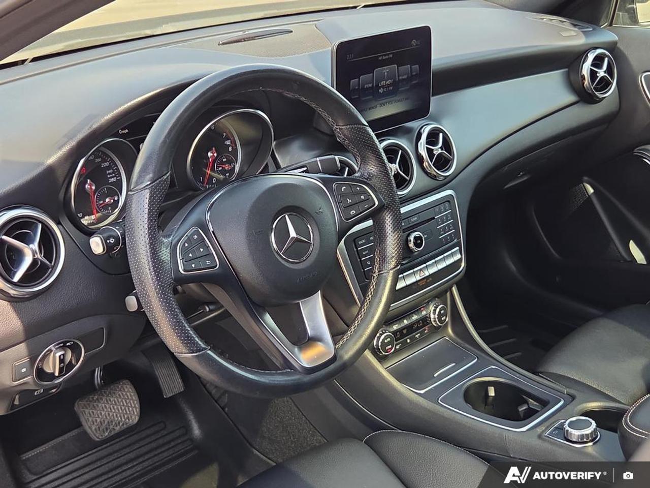 2019 Mercedes-Benz GLA250 LEATHER   ACTIVE BRAKE ASSIST   ATTENTION ASSIST Photo