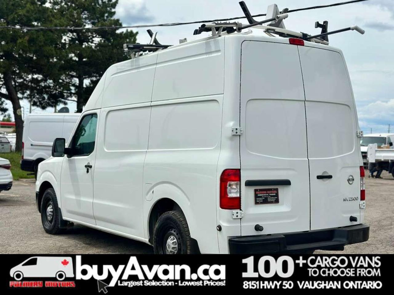 2017 Nissan NV2500 SV High Roof V8 Racks Divider Shelves Photo