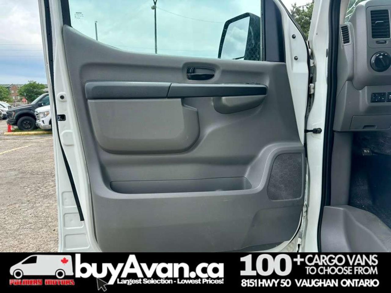 2017 Nissan NV2500 SV High Roof V8 Racks Divider Shelves Photo