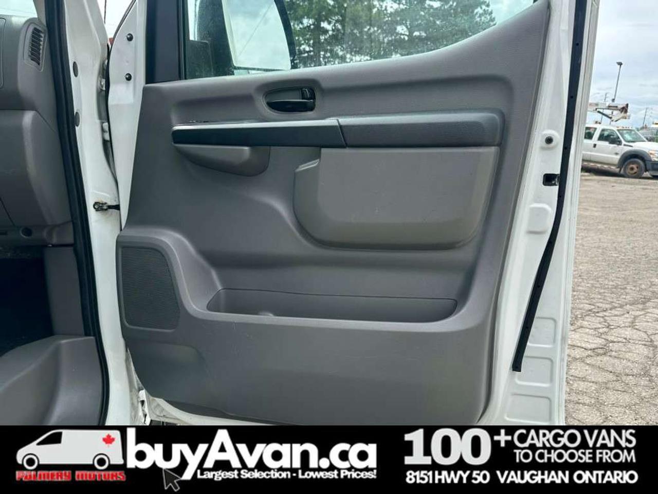 2017 Nissan NV2500 SV High Roof V8 Racks Divider Shelves Photo