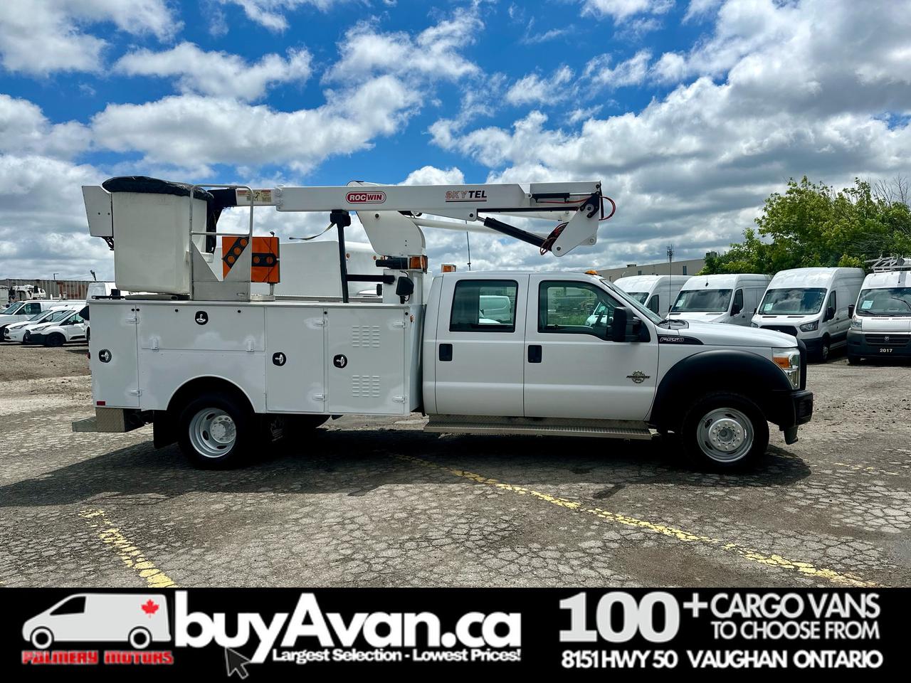 2011 Ford F-550 F-550 Crew Cab 40FT Skytel Bucket Truck Diesel Photo