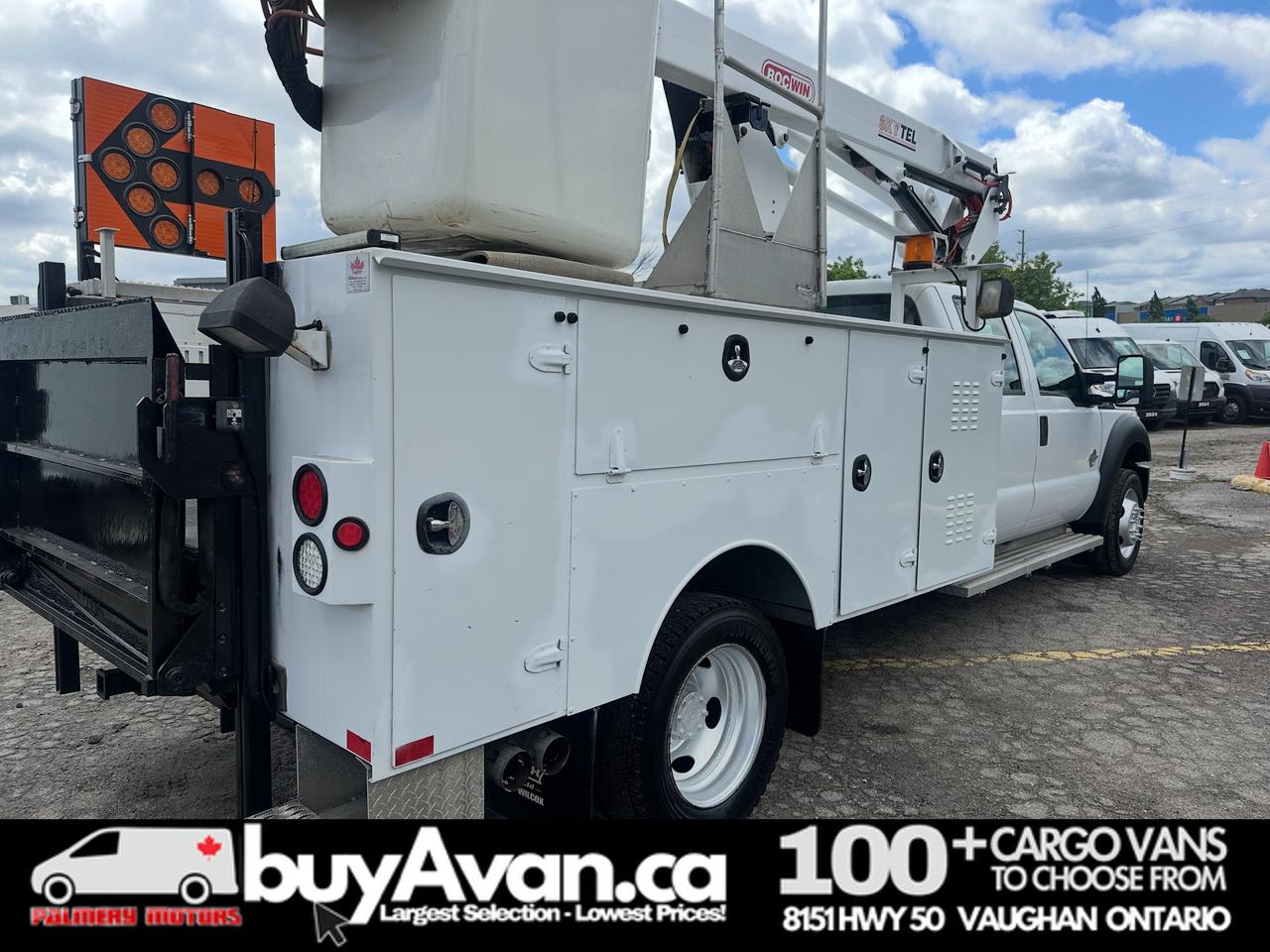 2011 Ford F-550 F-550 Crew Cab 40FT Skytel Bucket Truck Diesel Photo