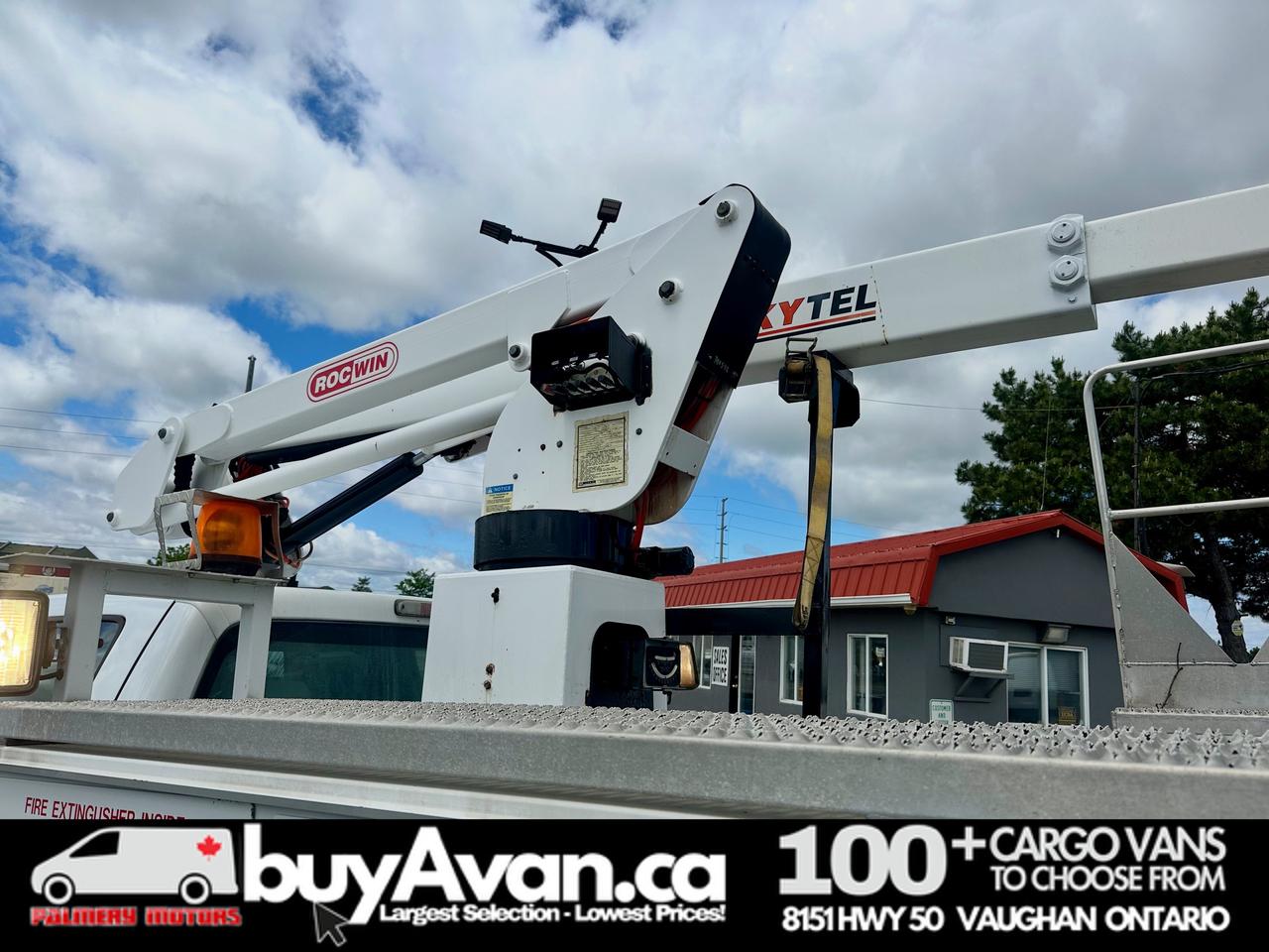 2011 Ford F-550 F-550 Crew Cab 40FT Skytel Bucket Truck Diesel Photo