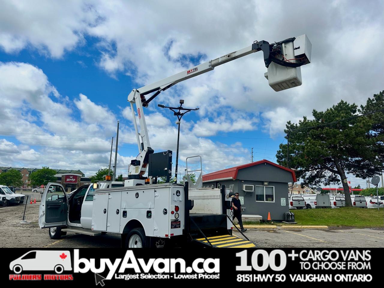 2011 Ford F-550 F-550 Crew Cab 40FT Skytel Bucket Truck Diesel Photo