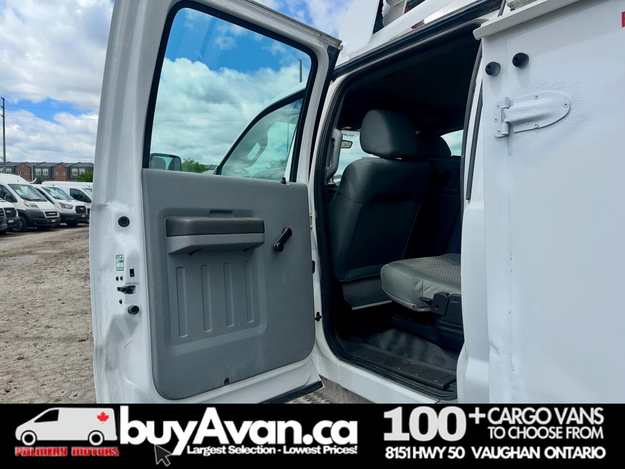 2011 Ford F-550 F-550 Crew Cab 40FT Skytel Bucket Truck Diesel Photo