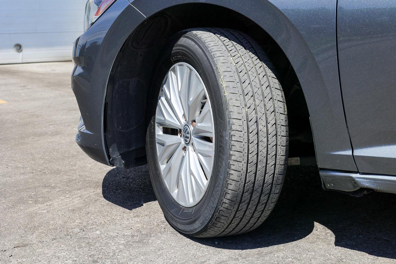 2019 Volkswagen Jetta 1.4 TSI Comfortline (A8) 4dr Sedan Photo