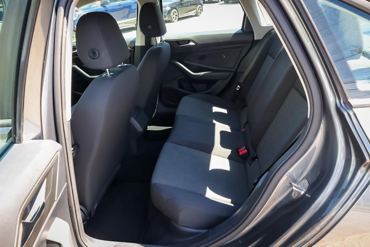 2019 Volkswagen Jetta 1.4 TSI Comfortline (A8) 4dr Sedan Photo