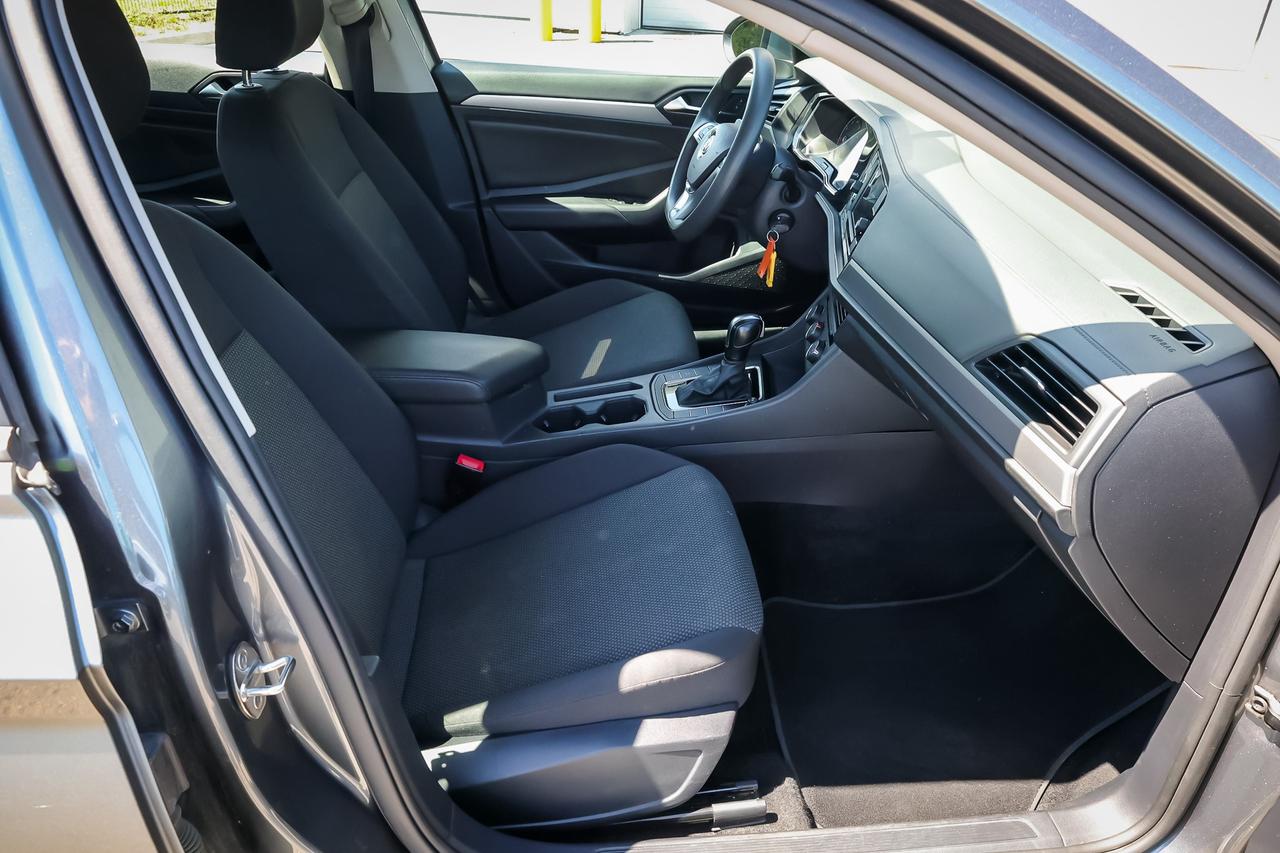 2019 Volkswagen Jetta 1.4 TSI Comfortline (A8) 4dr Sedan Photo