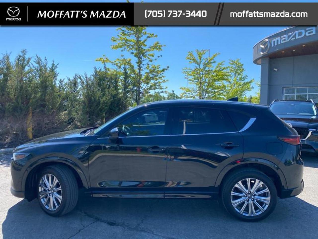 2023 Mazda CX-5 Signature Photo2