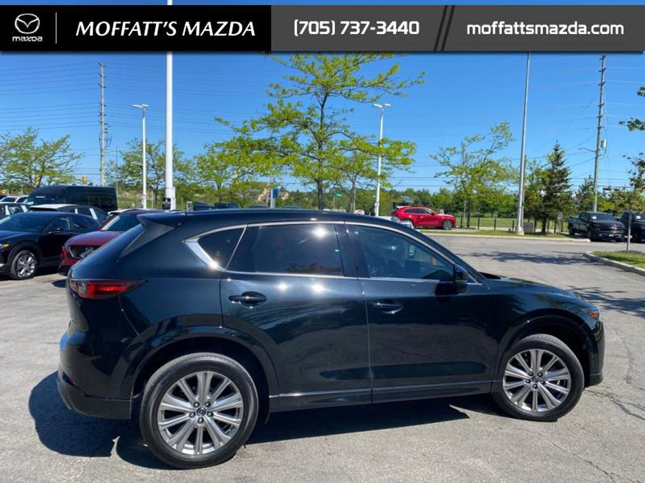 2023 Mazda CX-5 Signature Photo