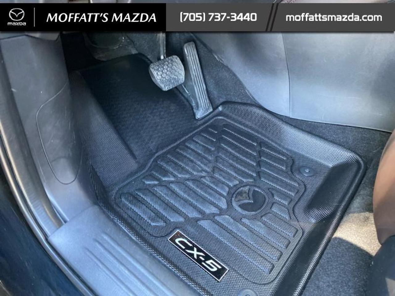 2023 Mazda CX-5 Signature Photo
