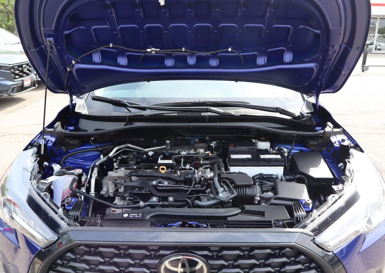 2024 Toyota Corolla Cross LE 4dr All-Wheel Drive Photo