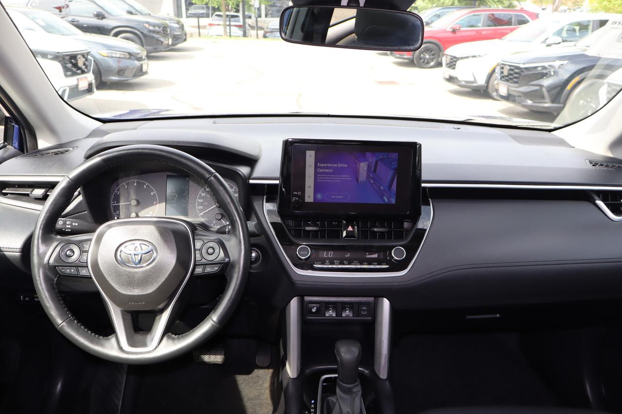 2024 Toyota Corolla Cross LE 4dr All-Wheel Drive Photo