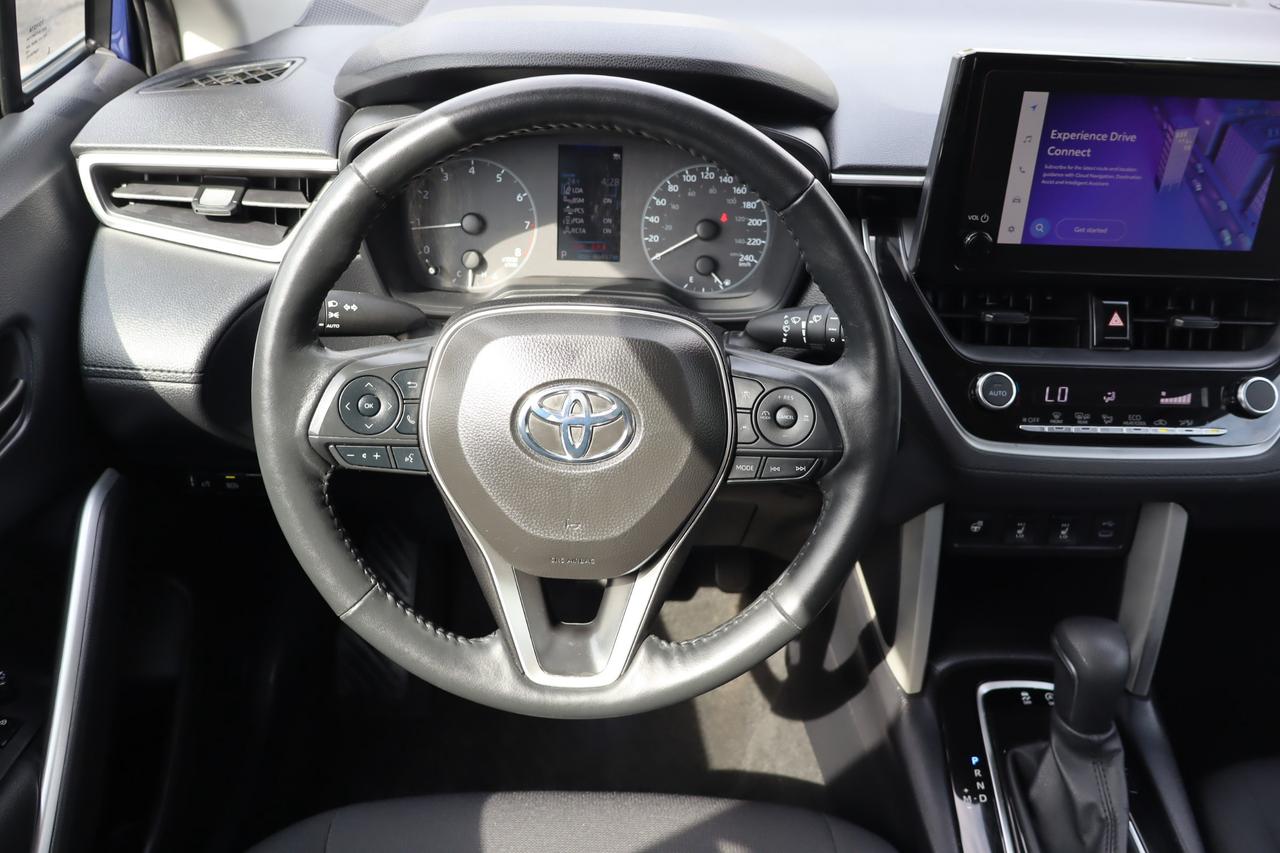 2024 Toyota Corolla Cross LE 4dr All-Wheel Drive Photo