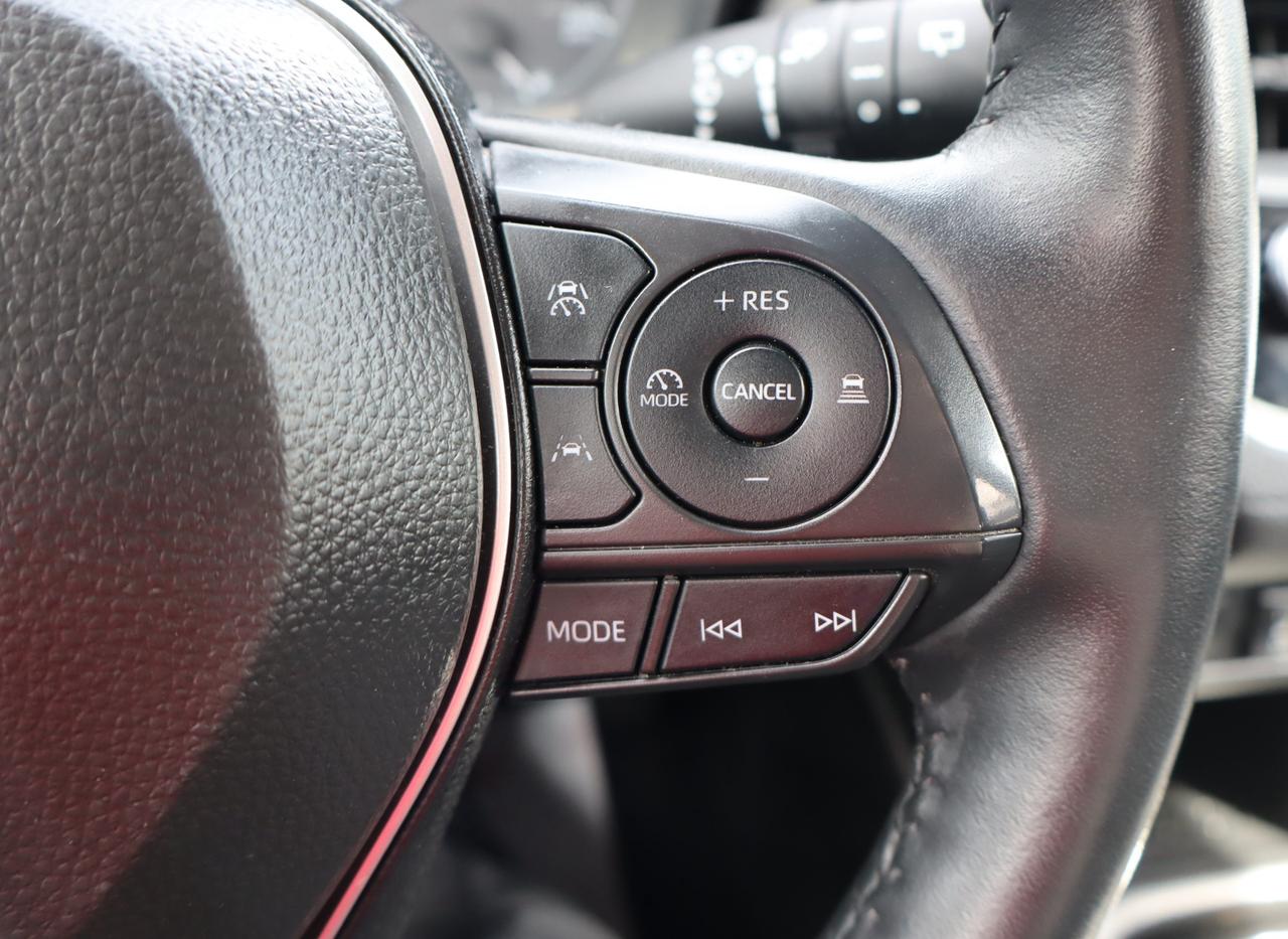 2024 Toyota Corolla Cross LE 4dr All-Wheel Drive Photo