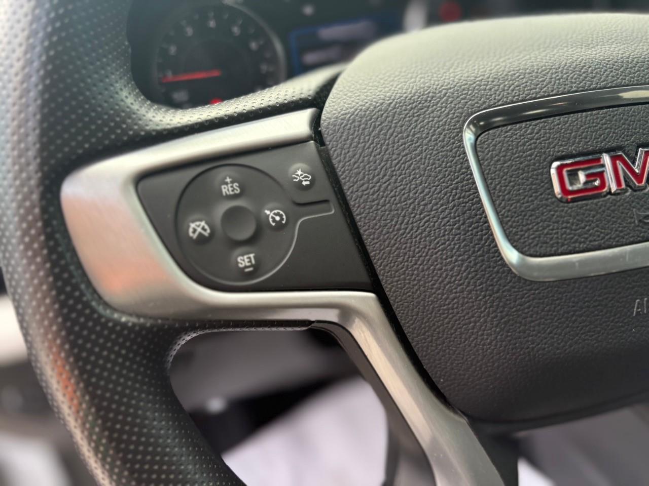 2024 GMC Terrain SLE 4dr All-Wheel Drive Photo