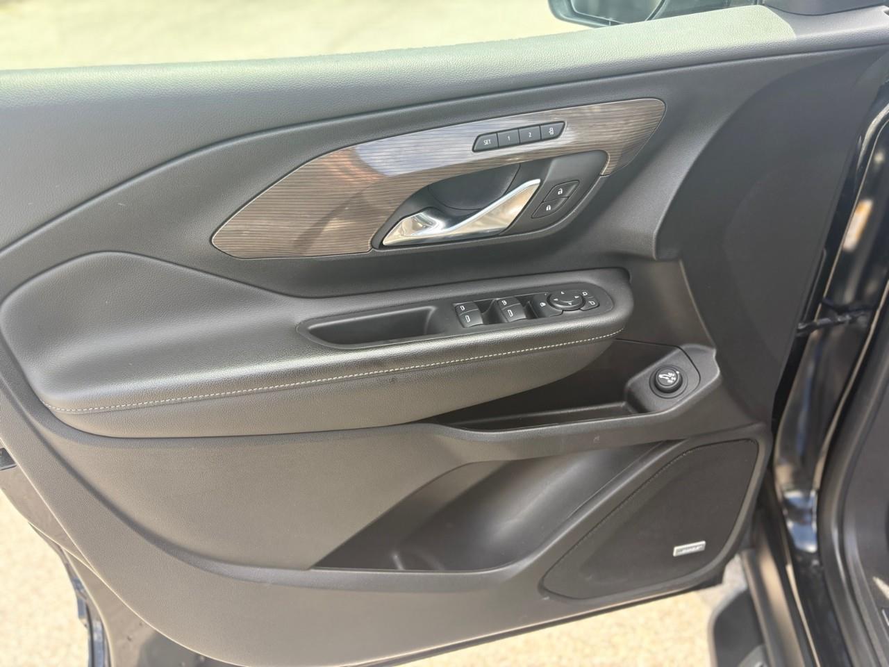 2023 GMC Terrain Denali All-Wheel Drive Photo