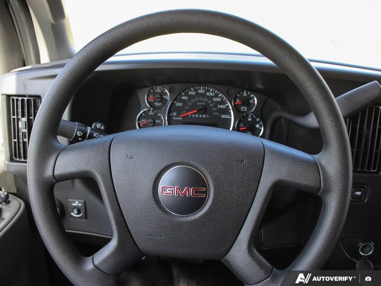 2026 GMC Savana Cargo Van 2500 Extended Wheelbase Rear-Wheel Drive Photo