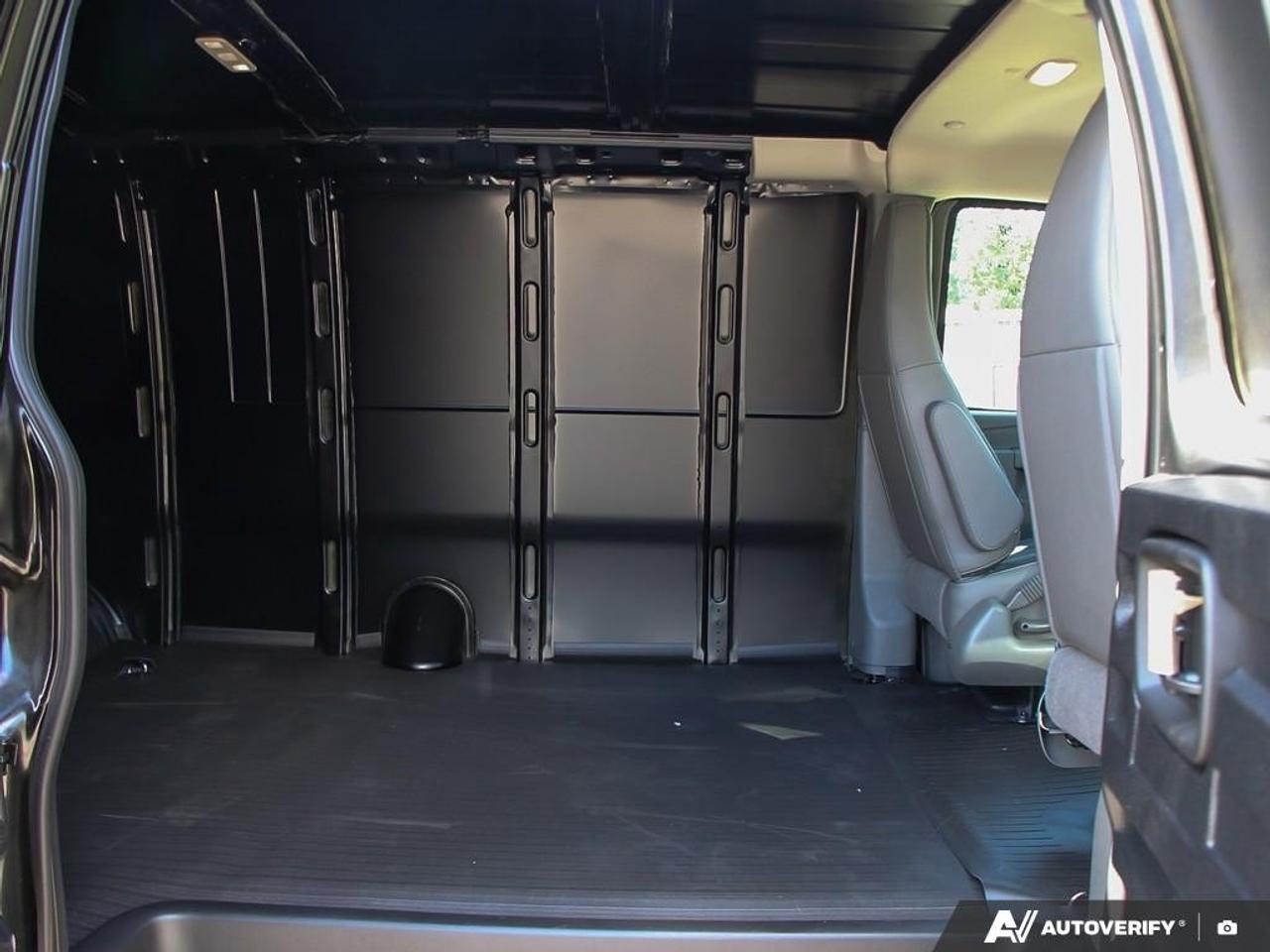 2026 GMC Savana Cargo Van 2500 Extended Wheelbase Rear-Wheel Drive Photo