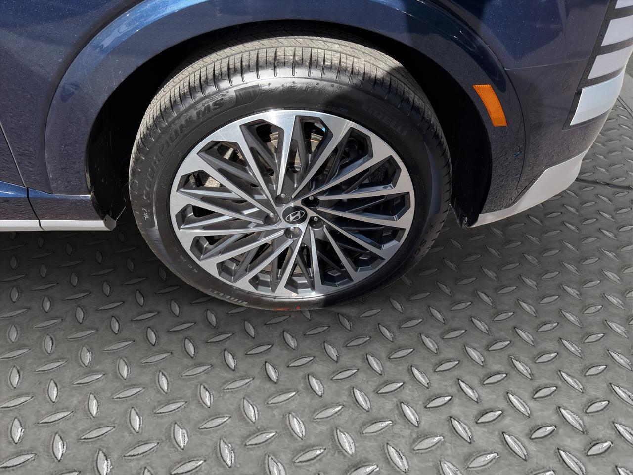 2026 Hyundai PALISADE Ultimate Calligraphy Photo5