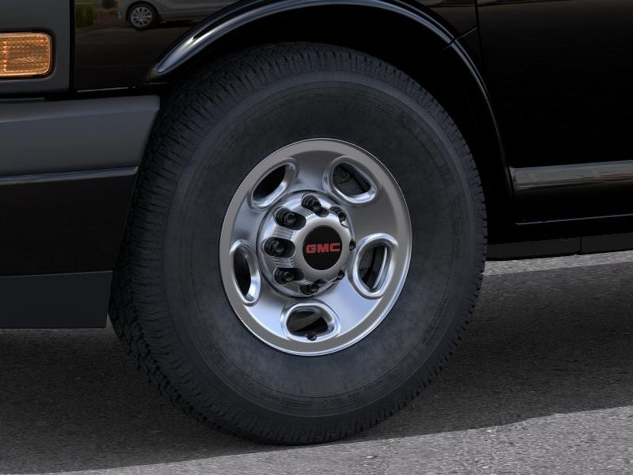 2026 GMC Savana Cargo Van 3500 Extended Wheelbase Rear-Wheel Drive Photo
